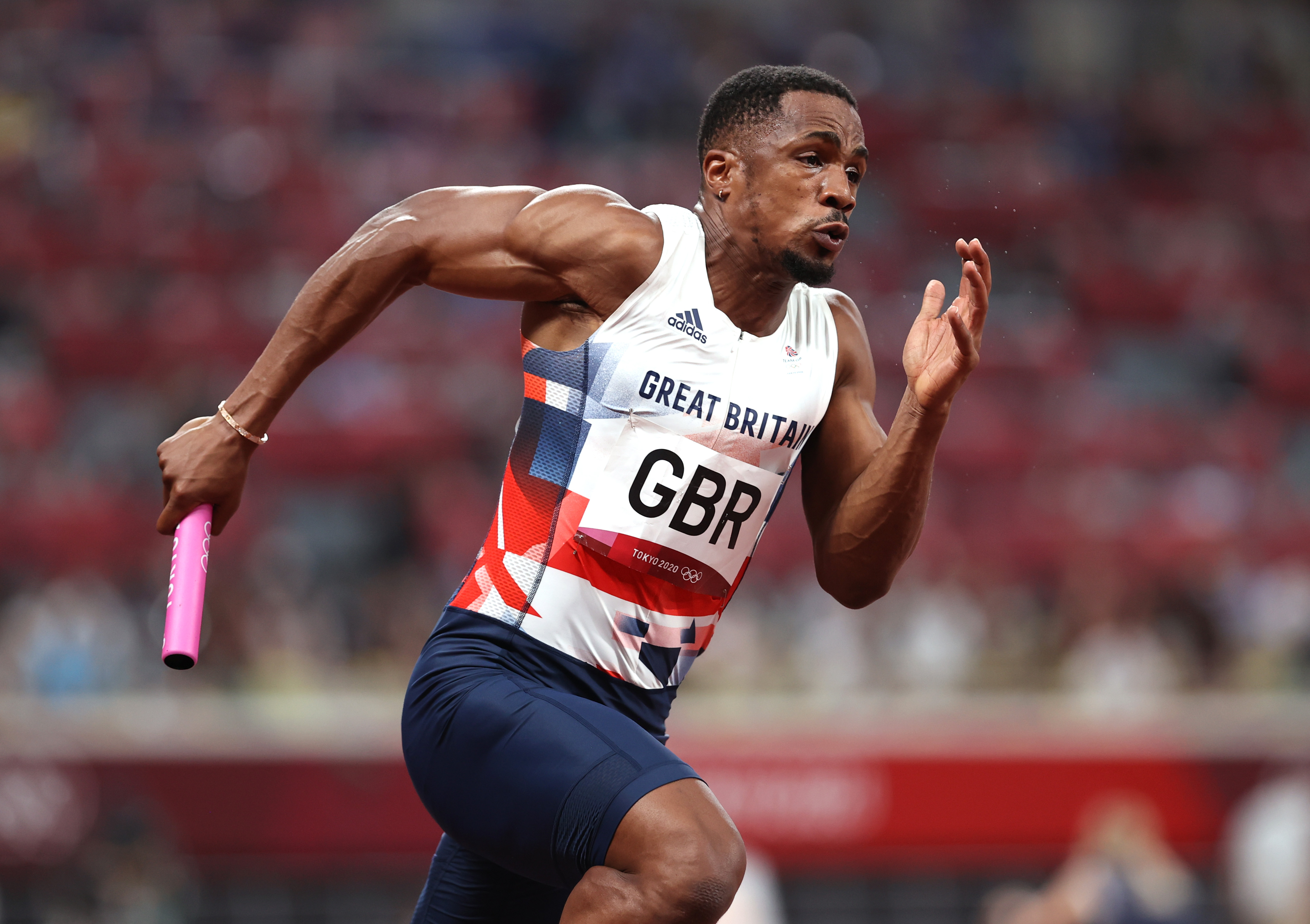 Ujah competes in the Men's 4 x 100m Relay (©Cameron Spencer/Getty Images)